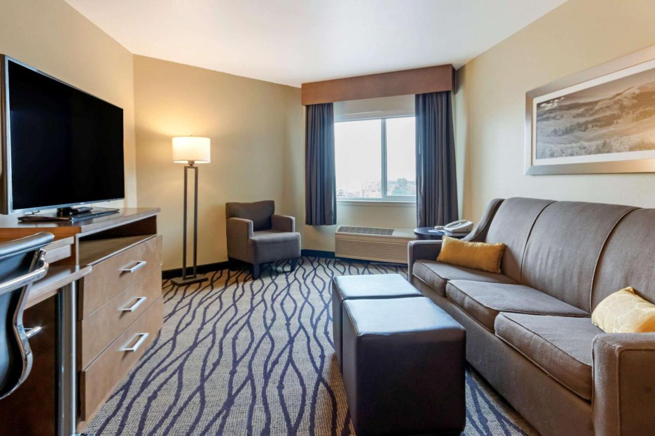 Comfort Inn & Suites Market - Airport Great Falls Bagian luar foto