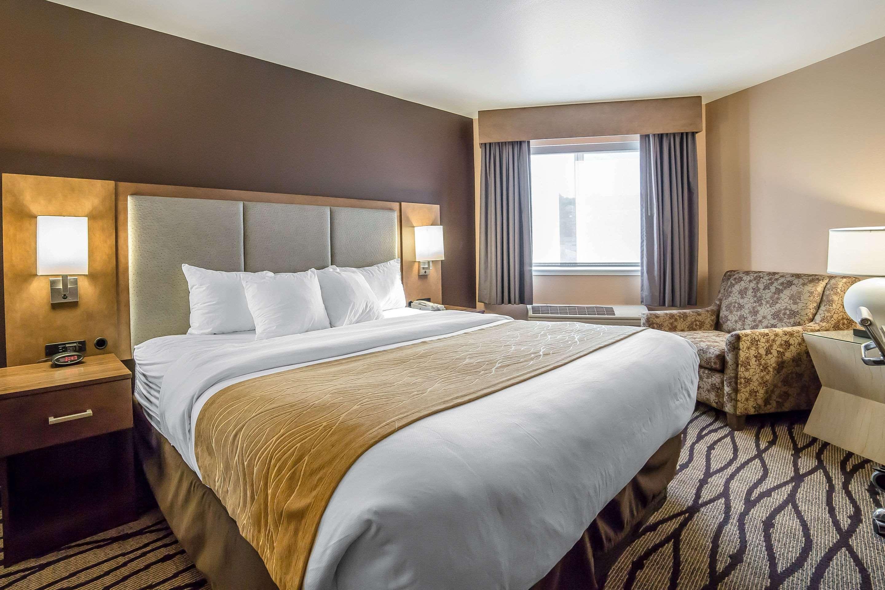 Comfort Inn & Suites Market - Airport Great Falls Bagian luar foto